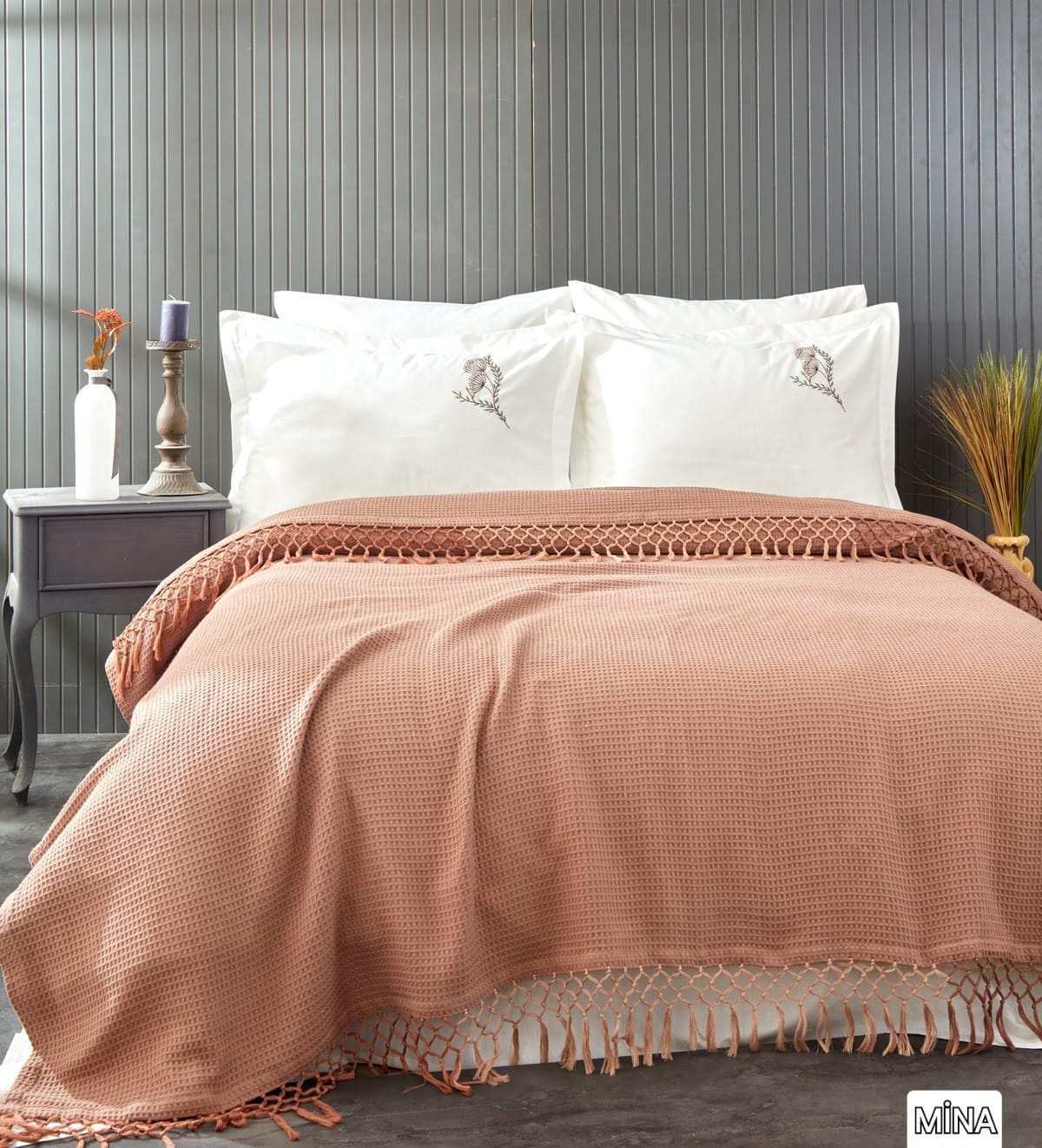 Coral Bedding Set