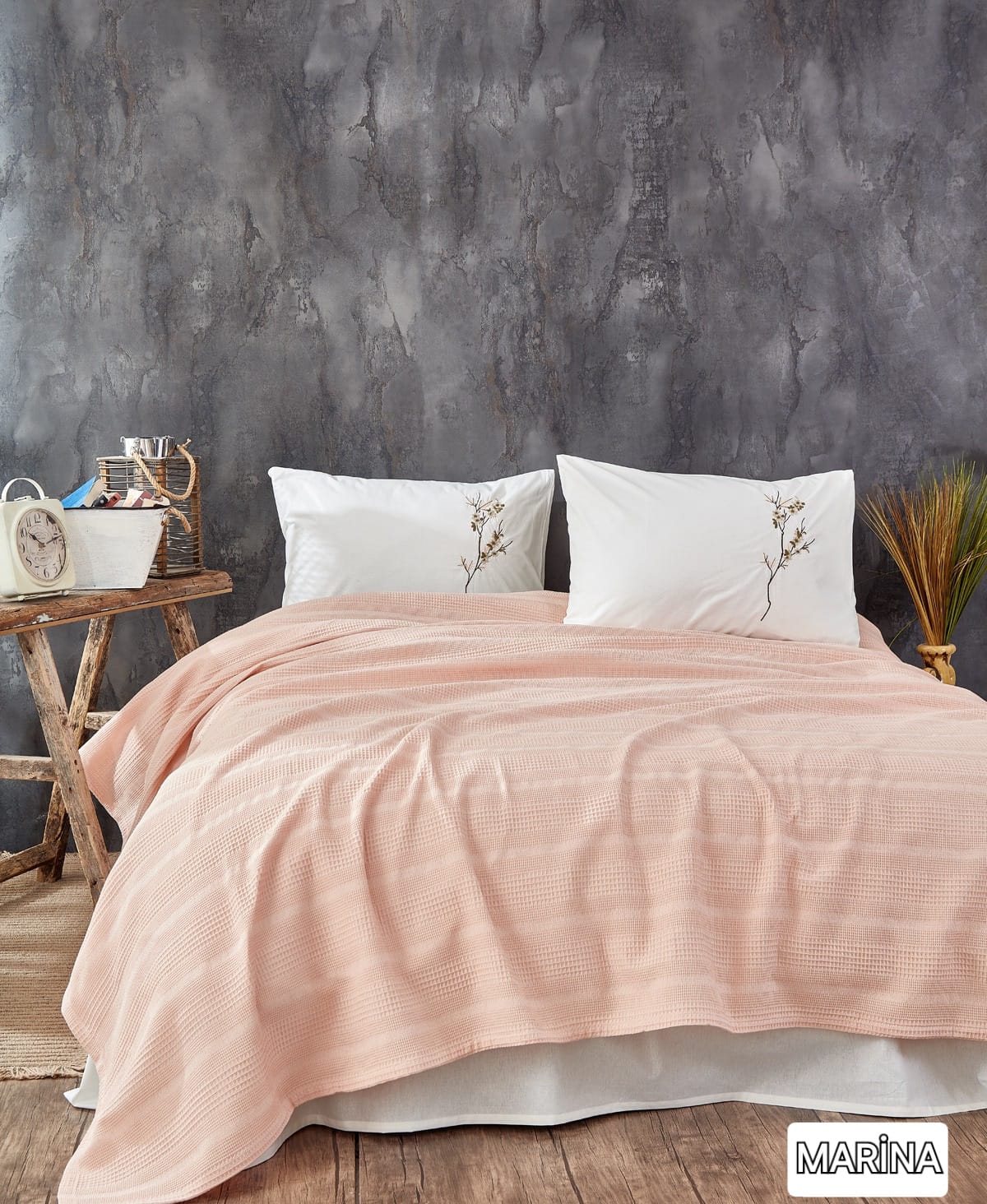 Salmon Coloured Bedding Set