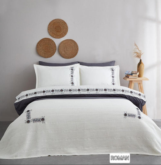 White and Grey Bedding Set